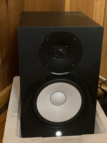 Yamaha hs8 studio monitor - yamaha,